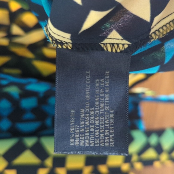 Worthington Abstract Print Sleeveless Accordion Pleated Button Down Blouse M - Picture 6 of 9